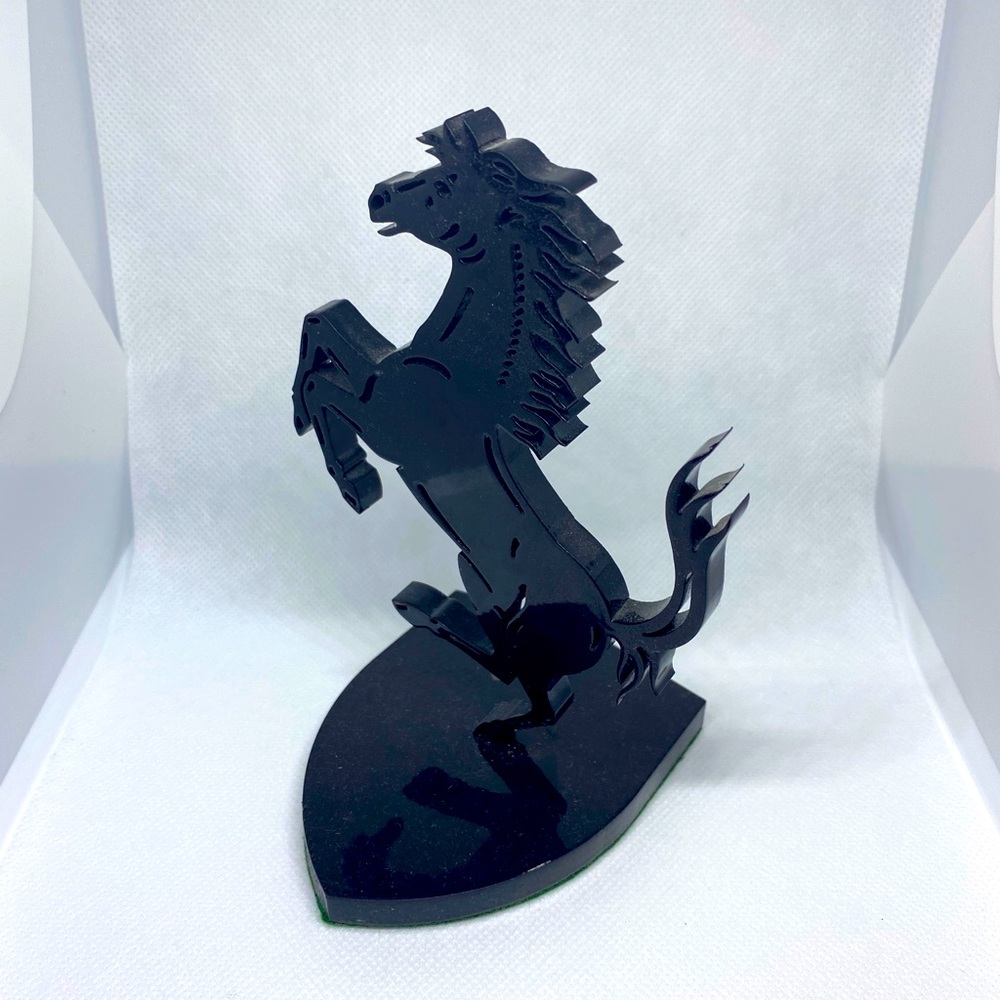 Ferrari Logo tabletop engraving